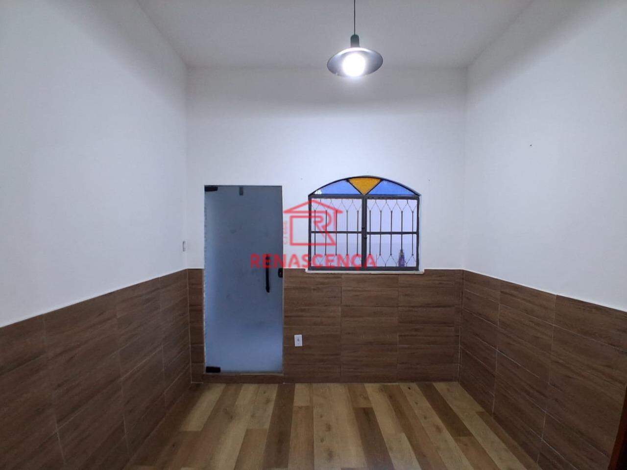 Casa para aluguel no Quintino Bocaiuva: 