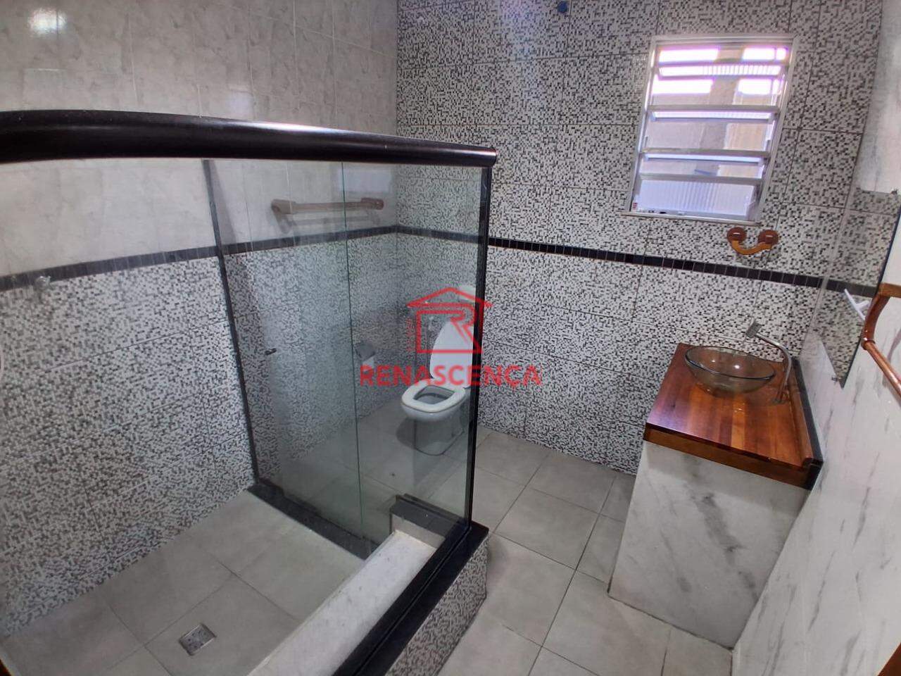 Casa para aluguel no Quintino Bocaiuva: 