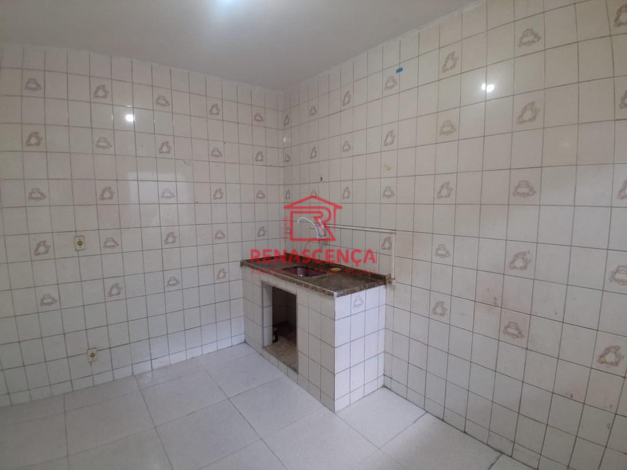 Casa para aluguel no Colégio: 