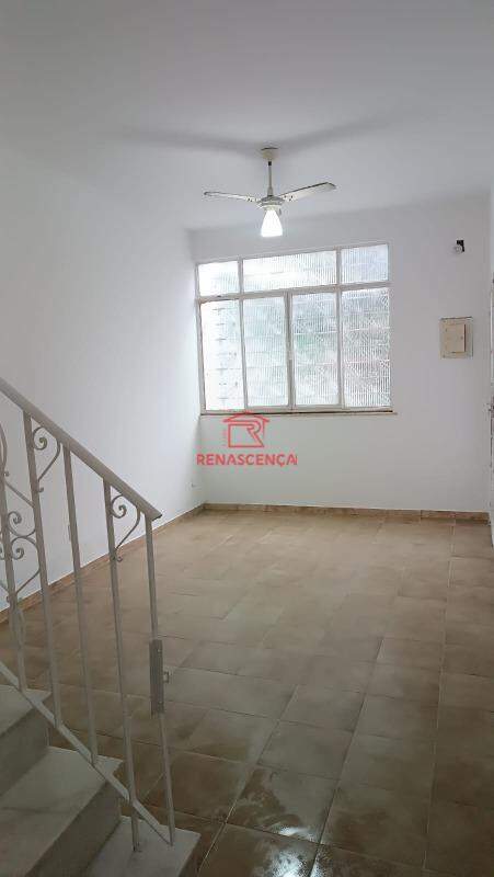 Casa para aluguel no Quintino Bocaiuva: 