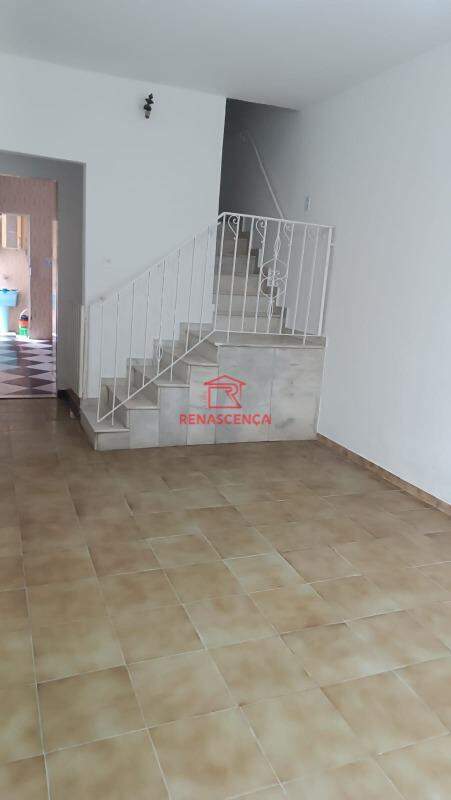 Casa para aluguel no Quintino Bocaiuva: 