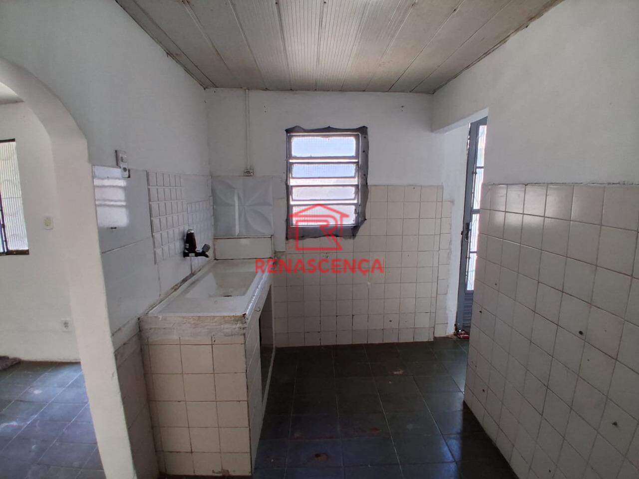 Casa para aluguel no Tanque: 