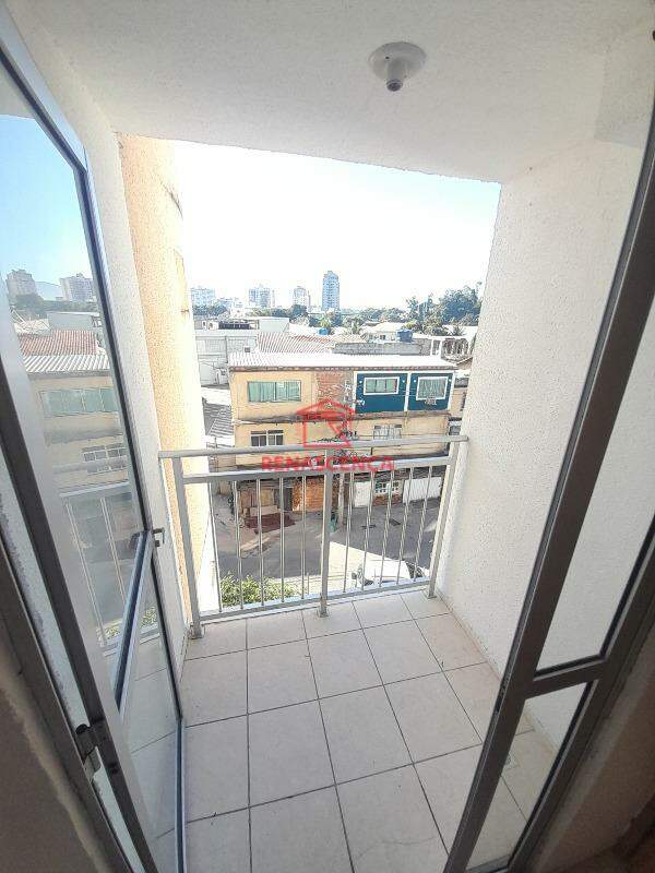 Apartamento para aluguel no Camorim: 