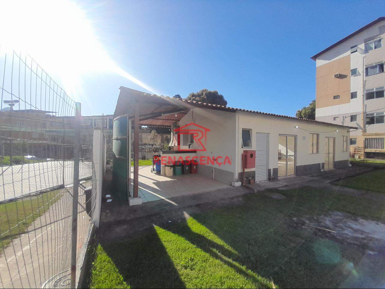 Apartamento para aluguel no Camorim: 