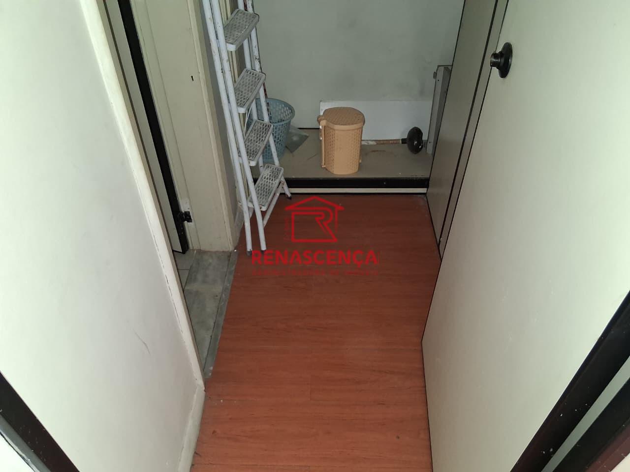 Sala para aluguel no Centro: 