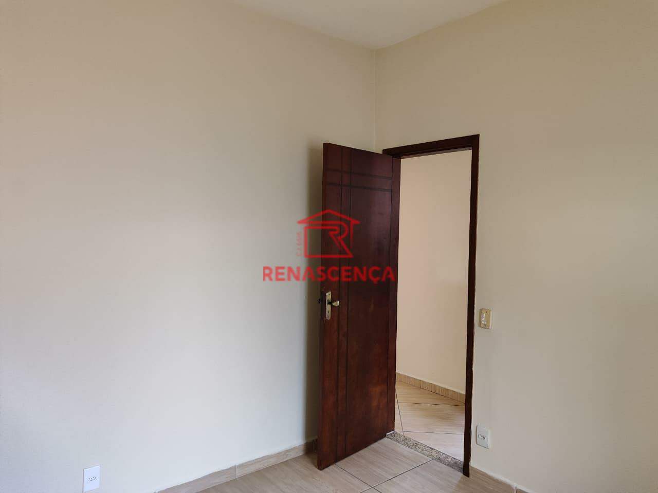 Casa para aluguel no Bento Ribeiro: 