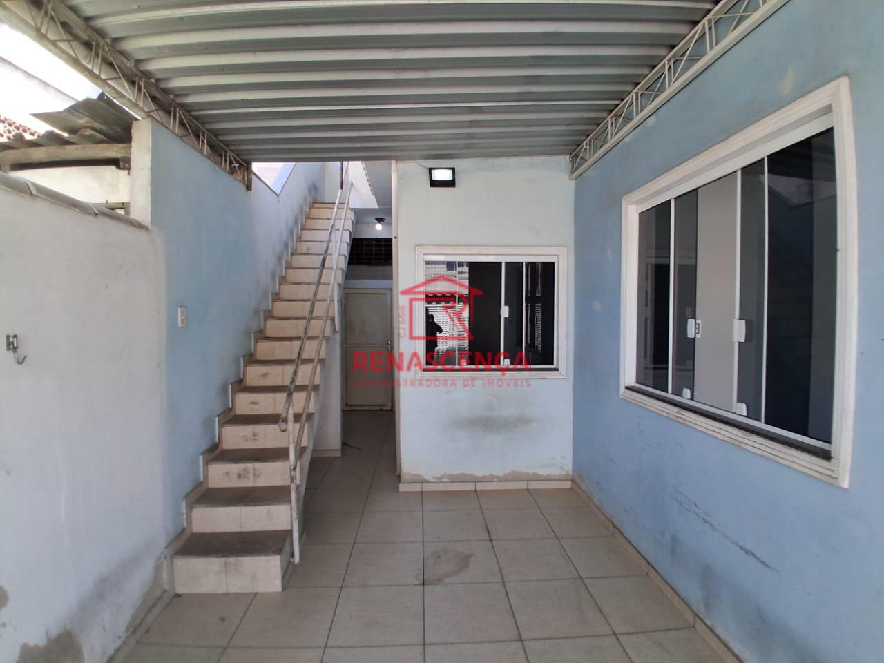 Casa para aluguel no Santíssimo: 