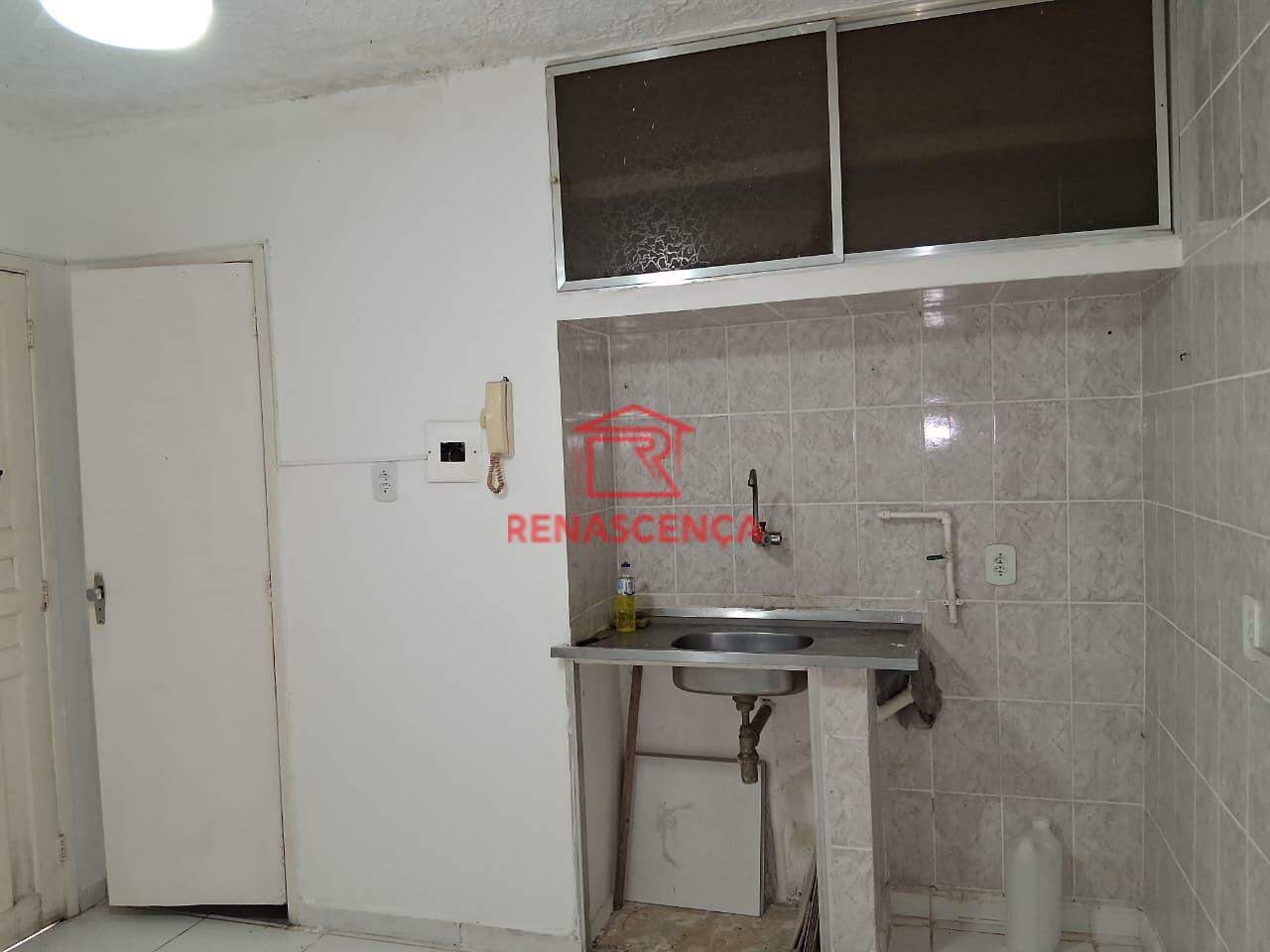 Kitnet para aluguel no Cachambi: 