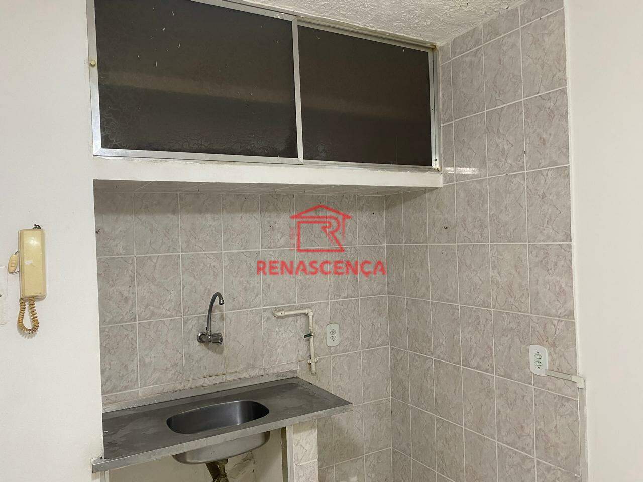 Kitnet para aluguel no Cachambi: 