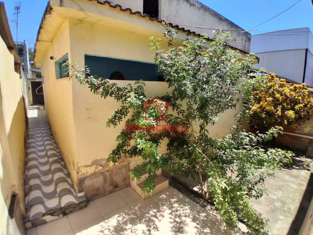 Casa para aluguel no Inhoaíba: 