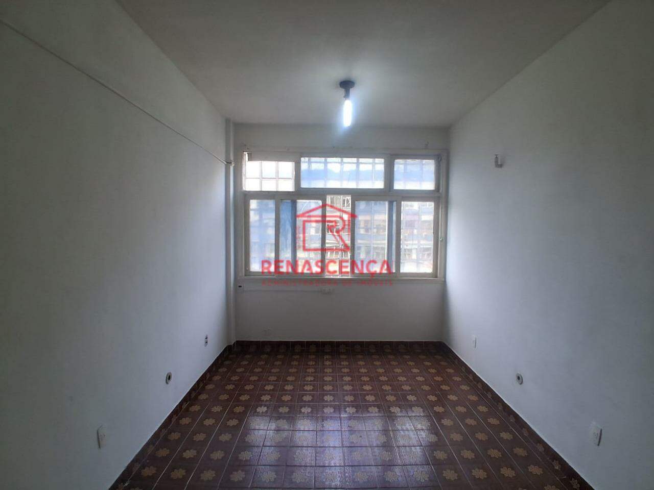 Sala para aluguel no Centro: 
