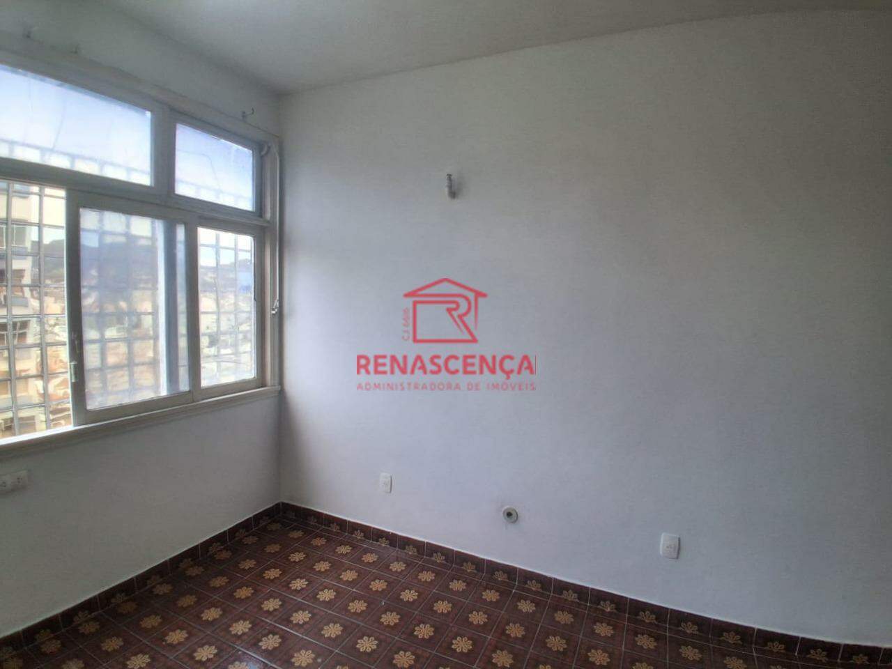 Sala para aluguel no Centro: 