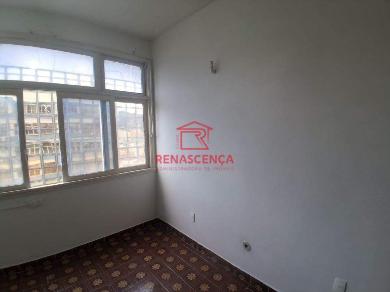 Sala para aluguel no Centro: 