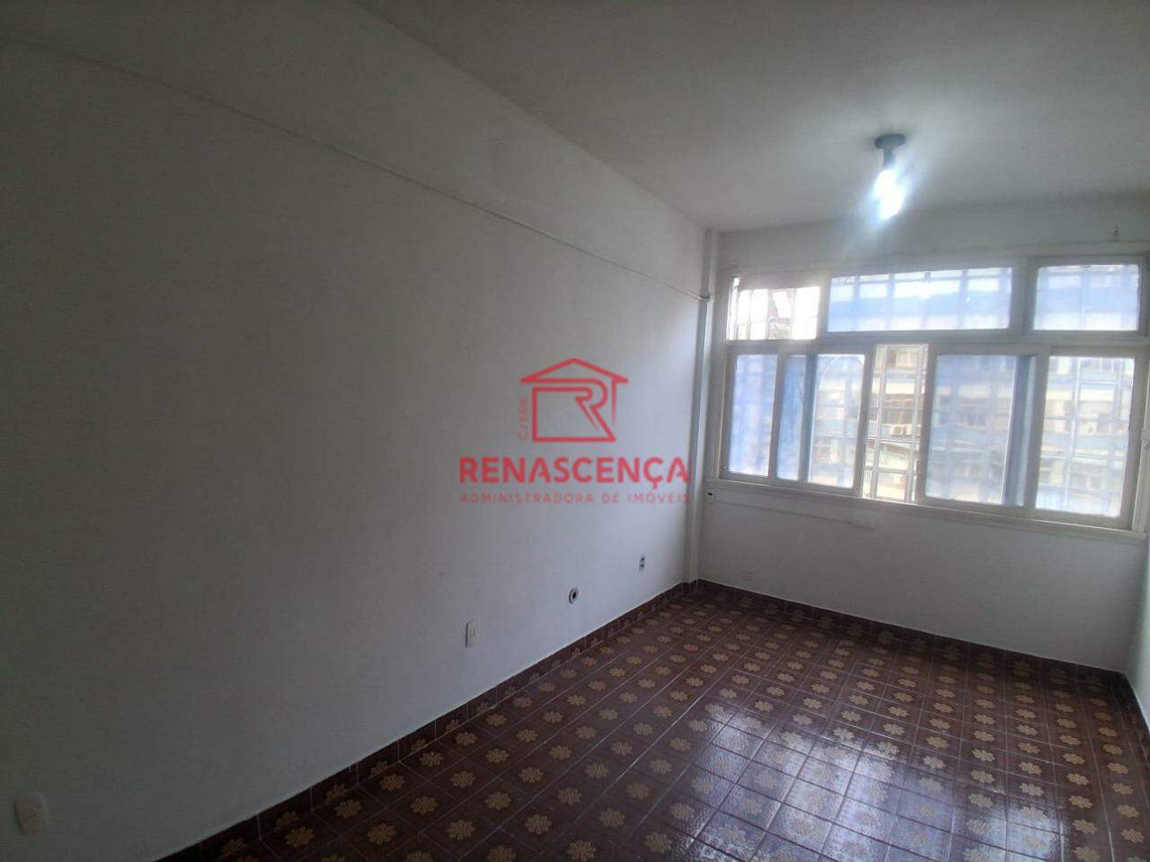 Sala para aluguel no Centro: 