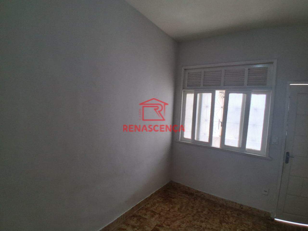 Casa de Vila para aluguel no Quintino Bocaiuva: 