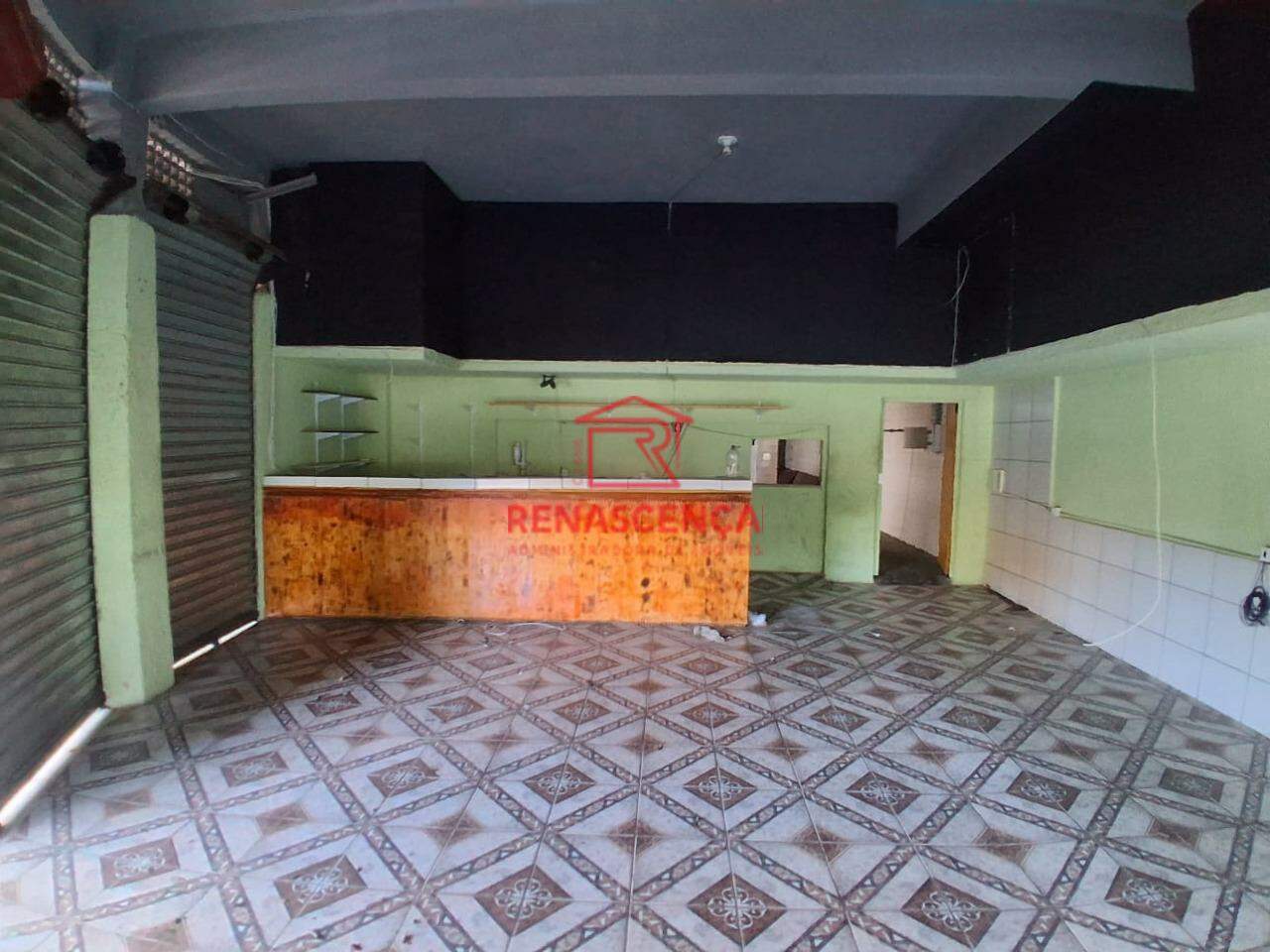 Loja para aluguel no Colégio: 