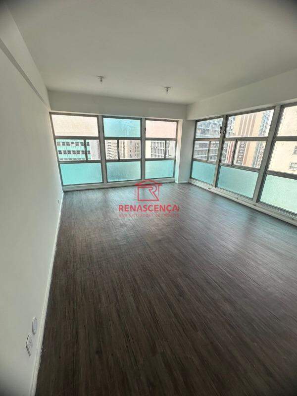 Sala para aluguel no Centro: 