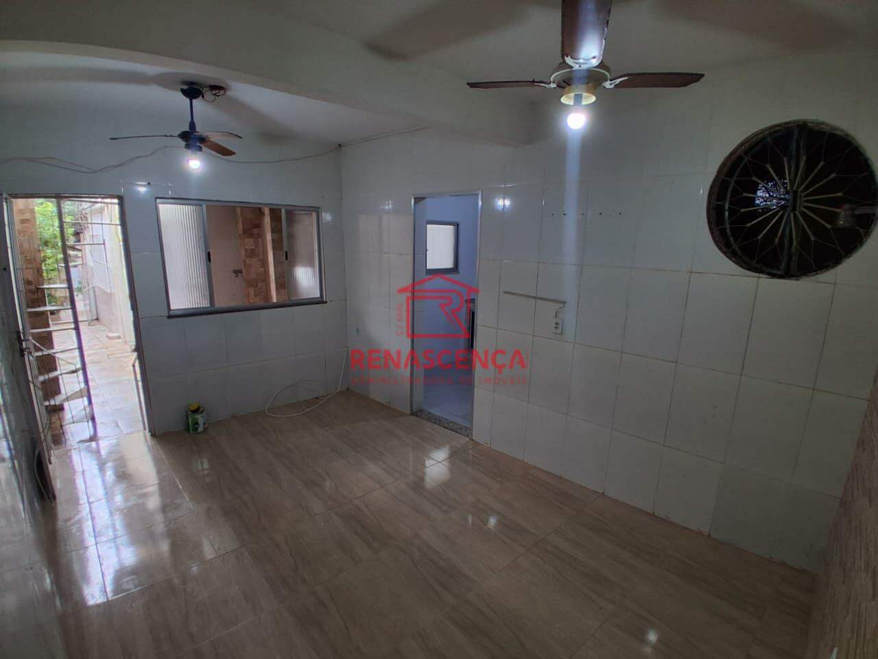 Casa para aluguel no Ramos: 