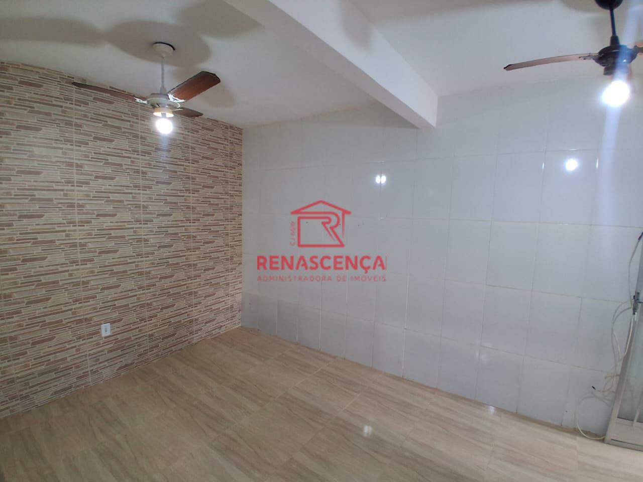 Casa para aluguel no Ramos: 