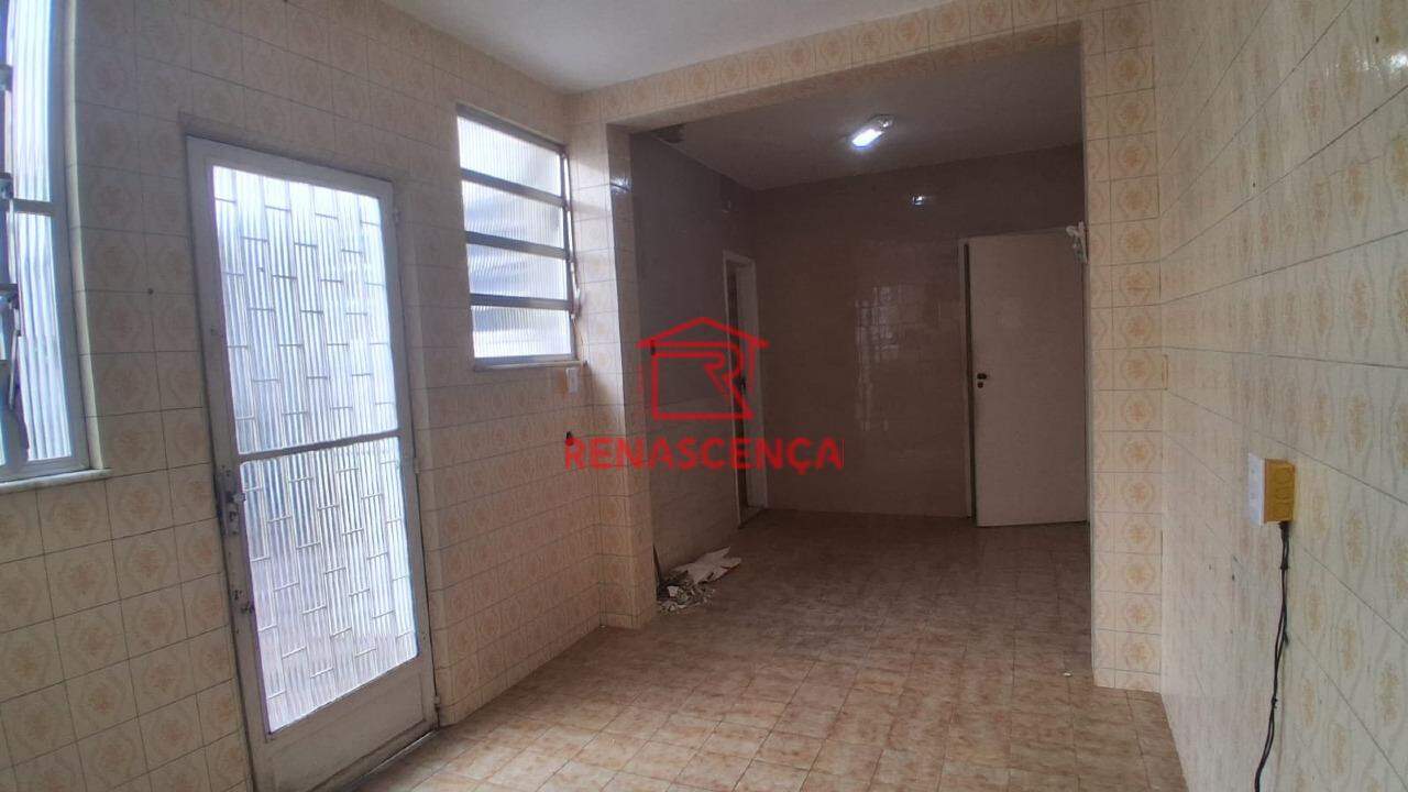 Casa para aluguel no Anil: 