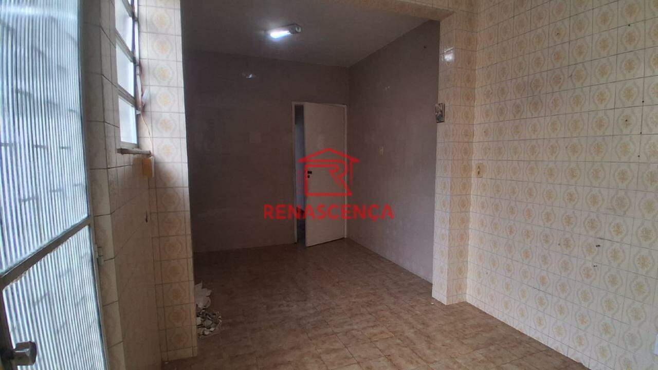 Casa para aluguel no Anil: 