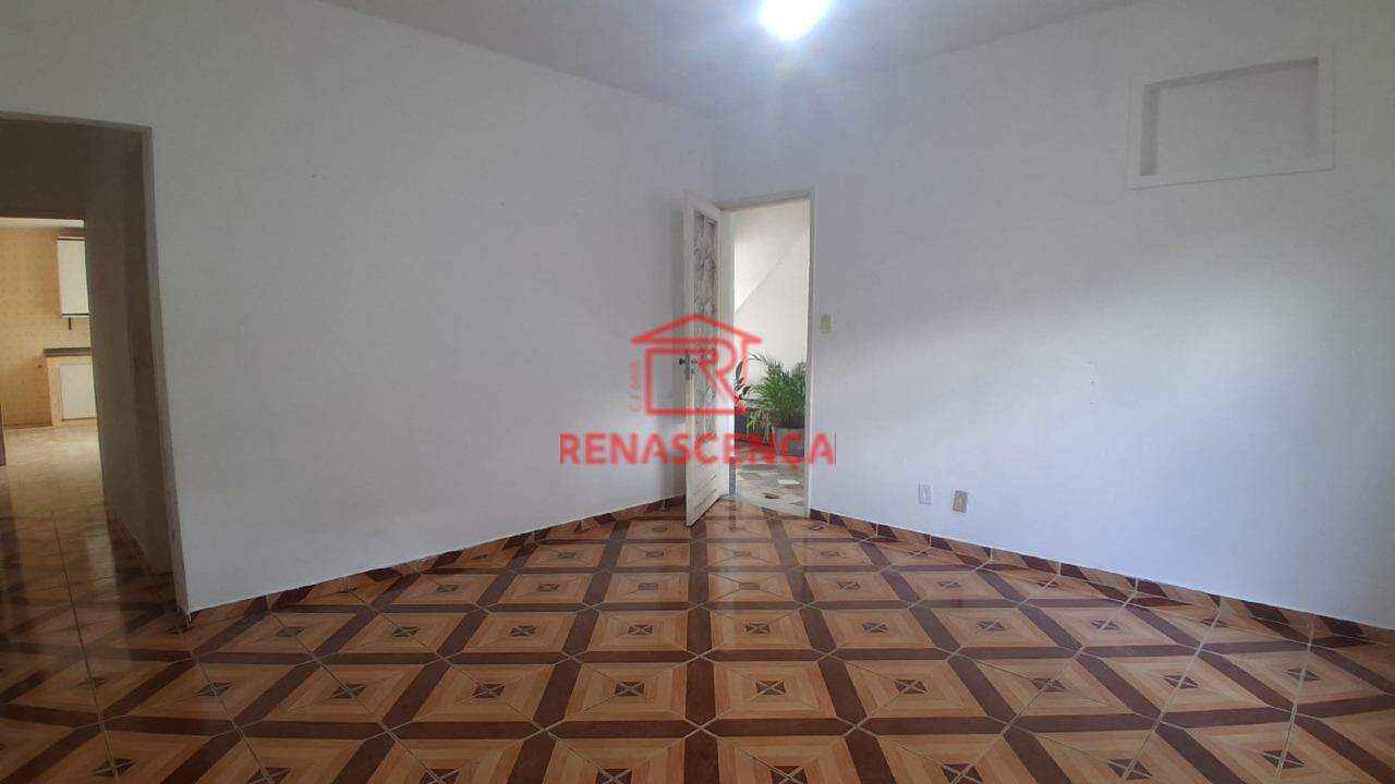 Casa para aluguel no Anil: 