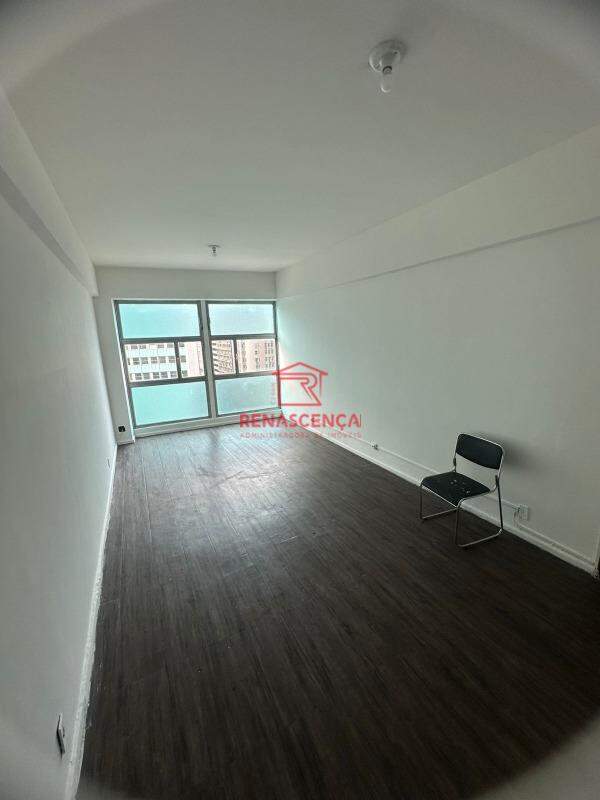 Sala para aluguel no Centro: 