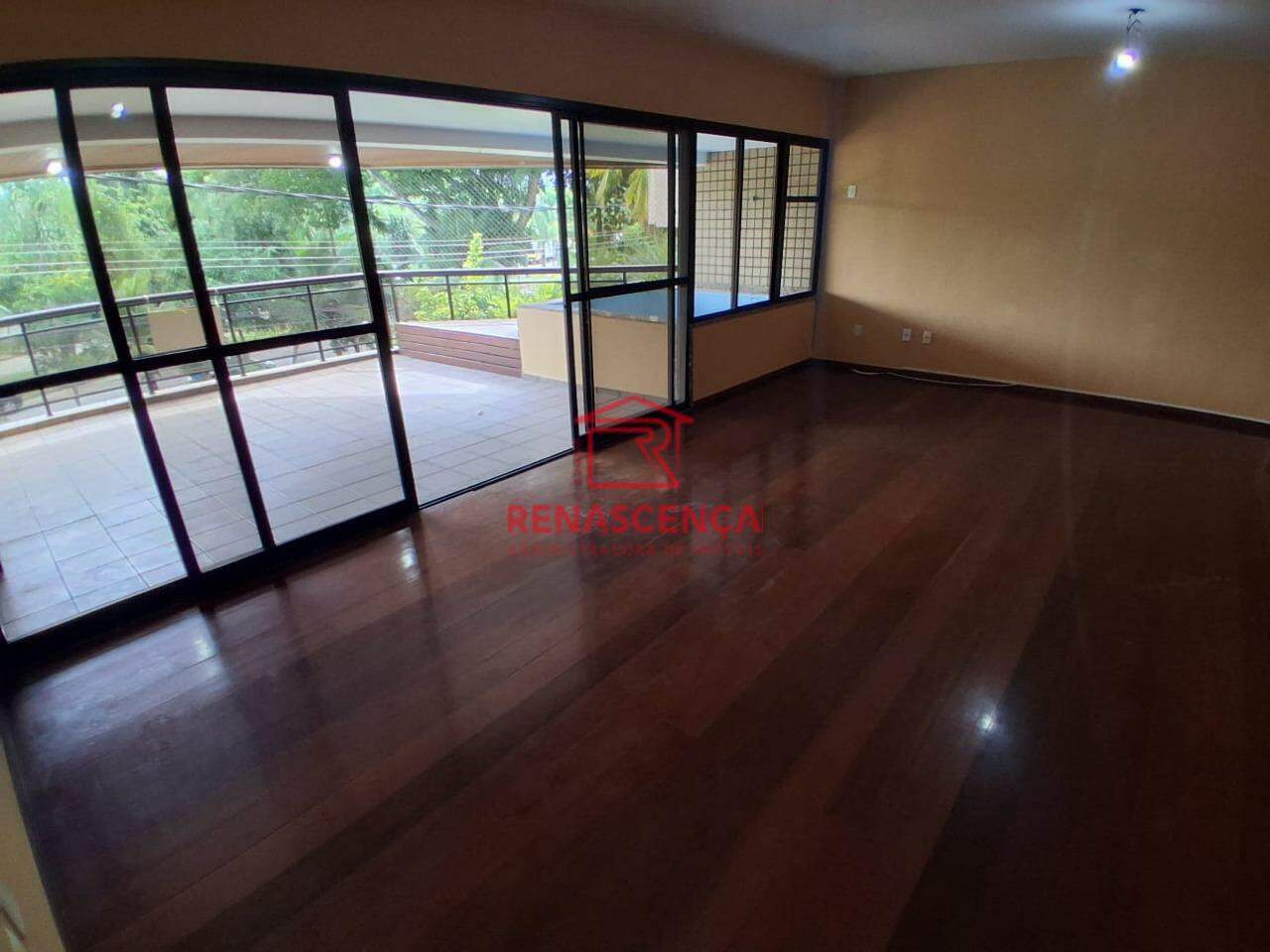 Apartamento para aluguel no Recreio dos Bandeirantes: 