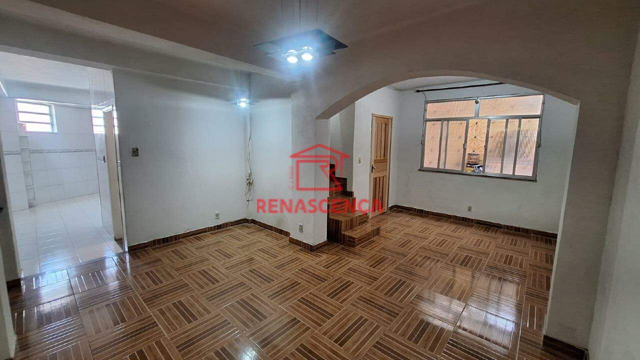 Casa para aluguel no Quintino Bocaiuva: 