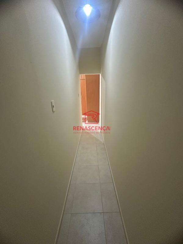 Apartamento para aluguel no Méier: Corredor