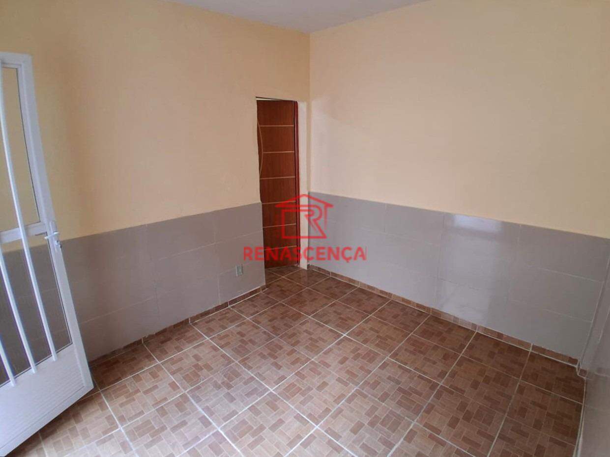 Casa para aluguel no Bento Ribeiro: 