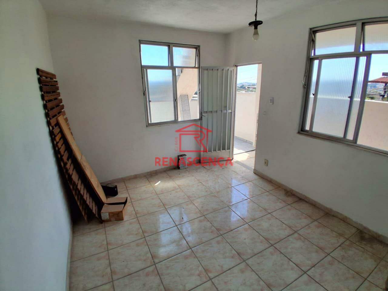 Casa para aluguel no Cascadura: 