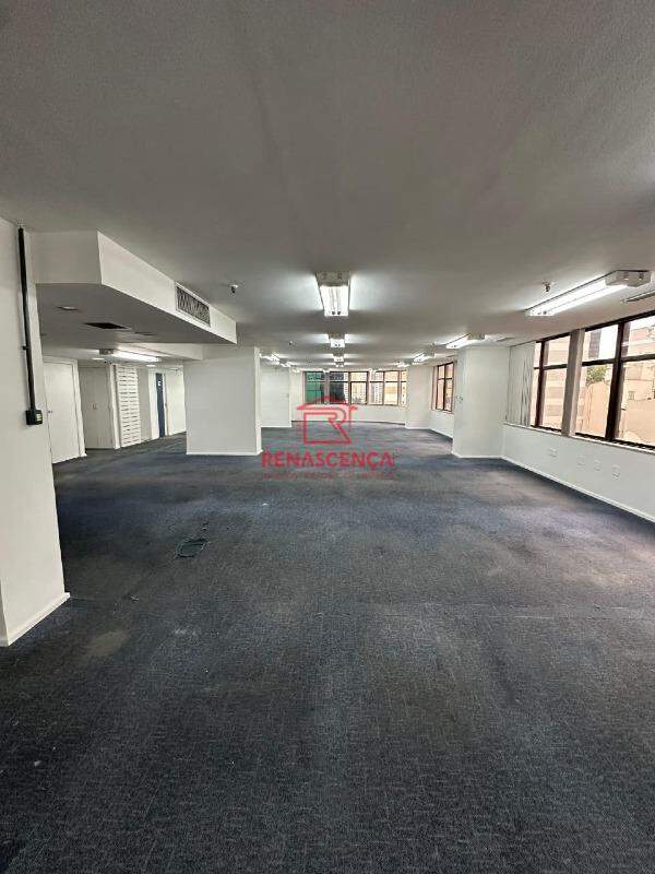 Andar para aluguel no Centro: 