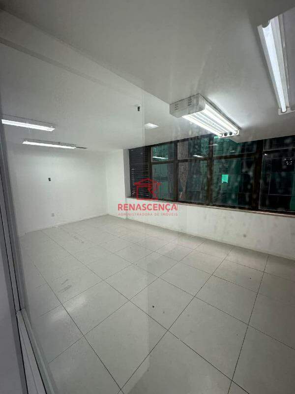 Andar para aluguel no Centro: 