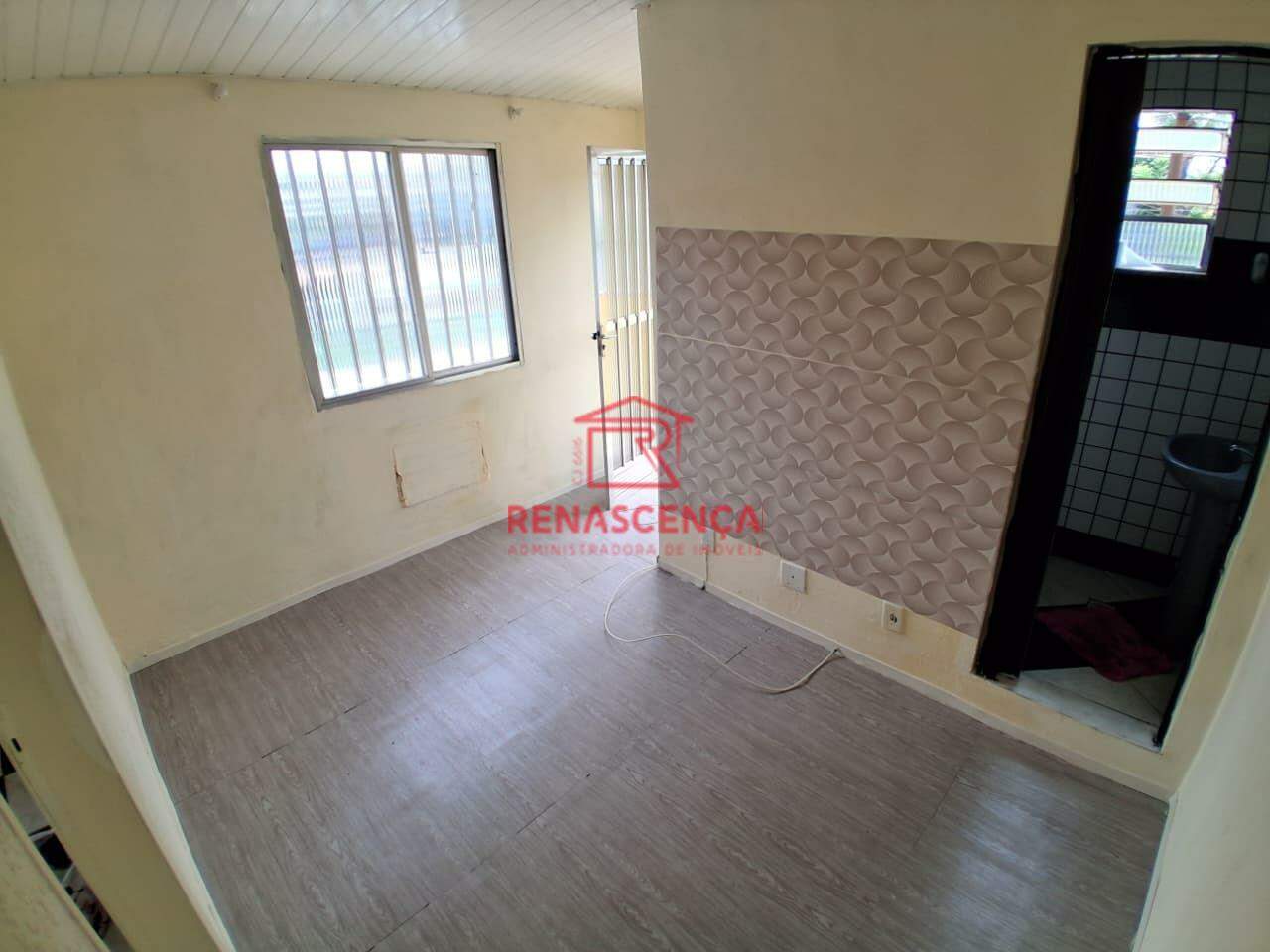 Casa para aluguel no Realengo: 