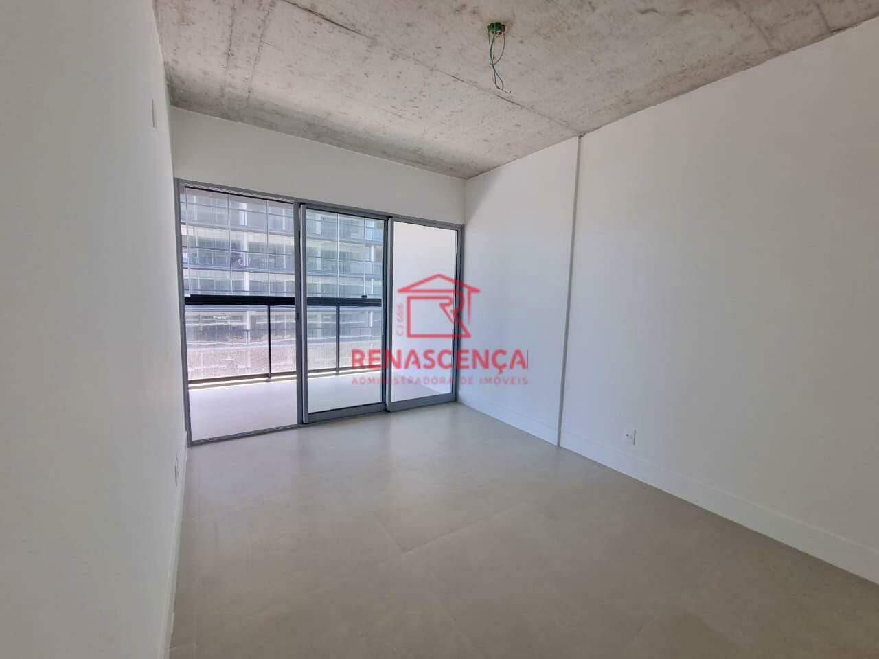 Apartamento para aluguel no Recreio dos Bandeirantes: 