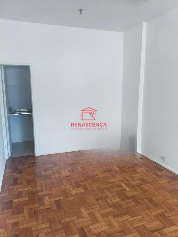 Sala para aluguel no Centro: 