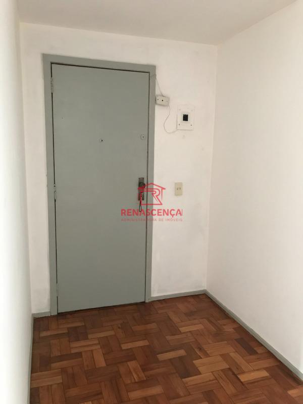 Sala para aluguel no Centro: 