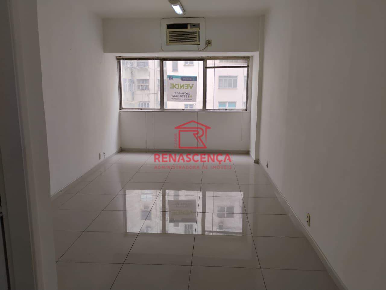 Sala para aluguel no Centro: 