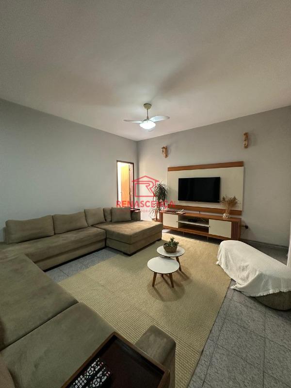 Casa para aluguel no Moquetá: 