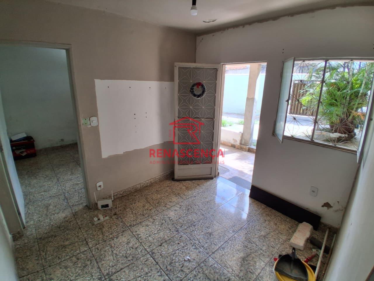 Casa para aluguel no Senador Camará: 