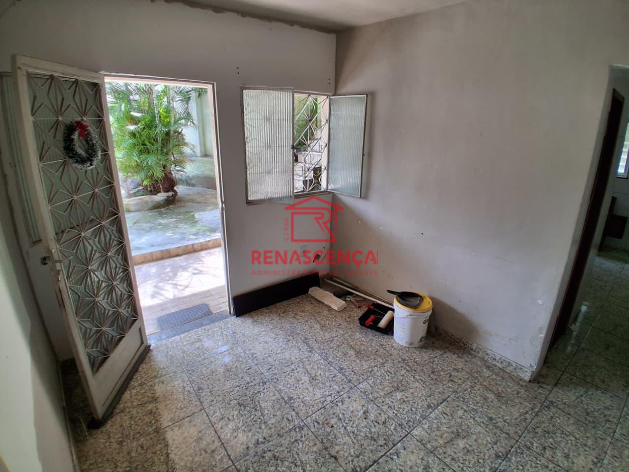 Casa para aluguel no Senador Camará: 