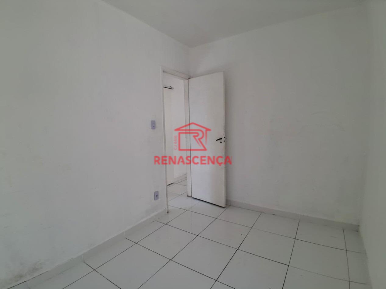 Apartamento para aluguel no Pilares: 