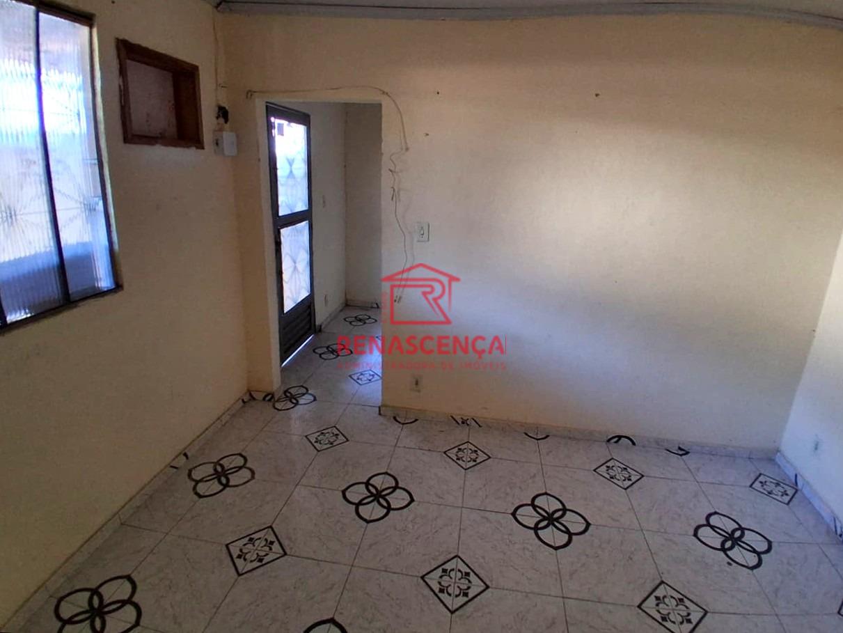 Kitnet para aluguel no Campo Grande: 