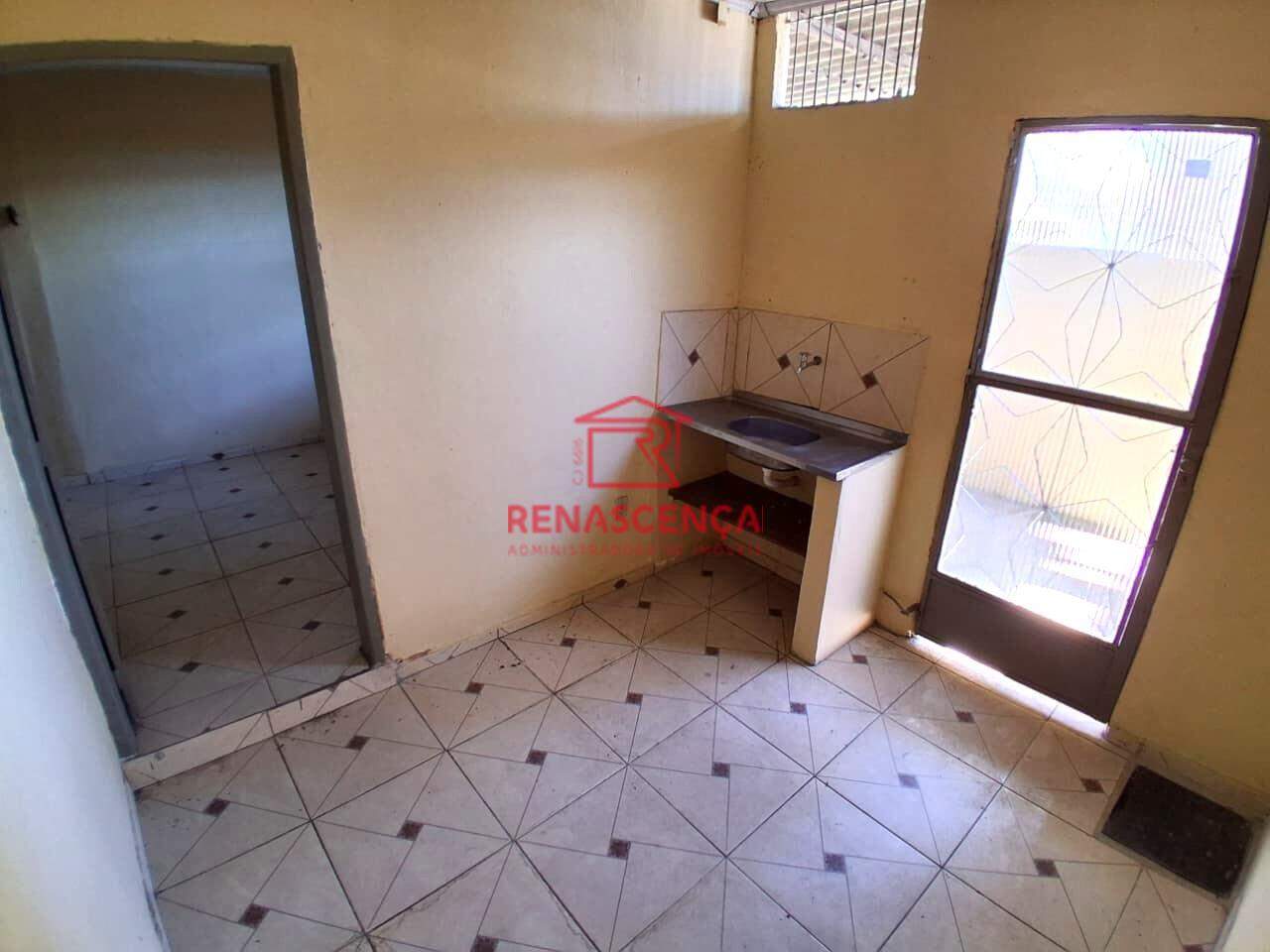 Kitnet para aluguel no Campo Grande: 