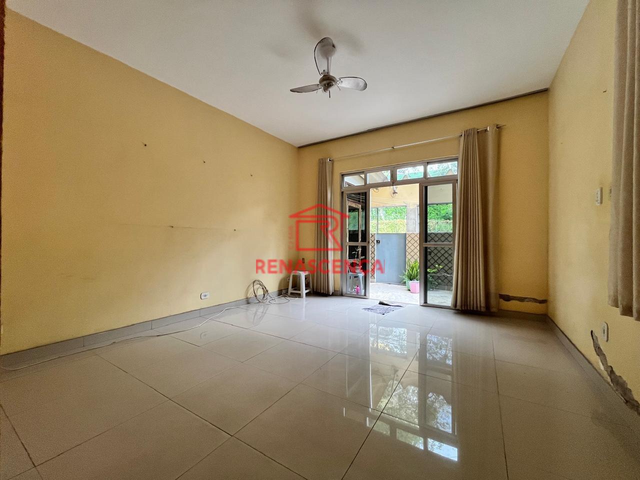 Casa para aluguel no Taquara: 