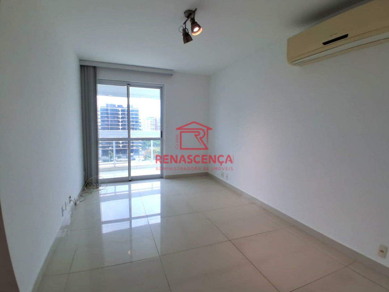 Apartamento para aluguel no Recreio dos Bandeirantes: 