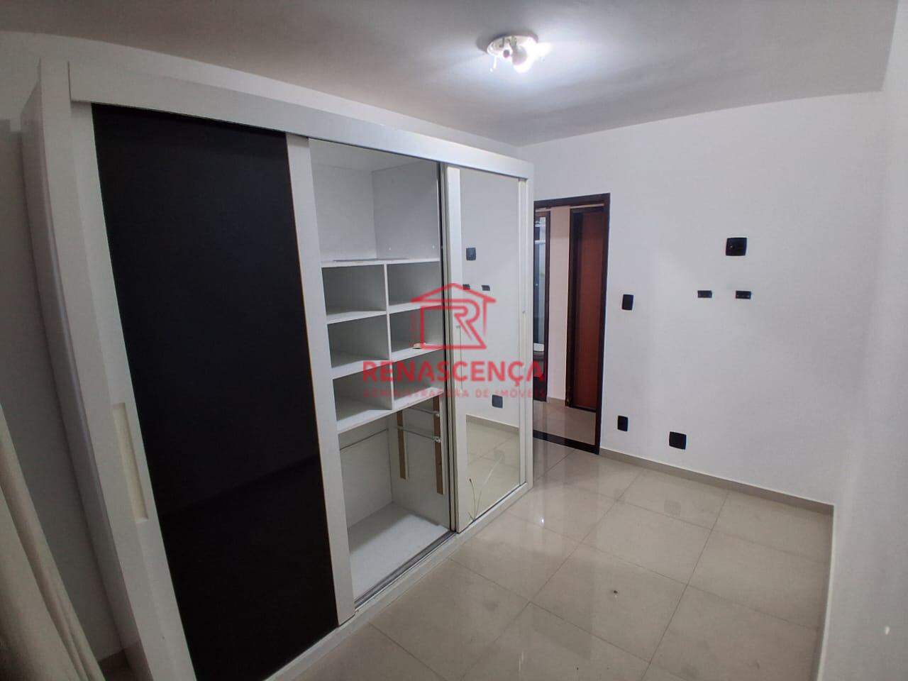 Apartamento para aluguel no Campo Grande: 