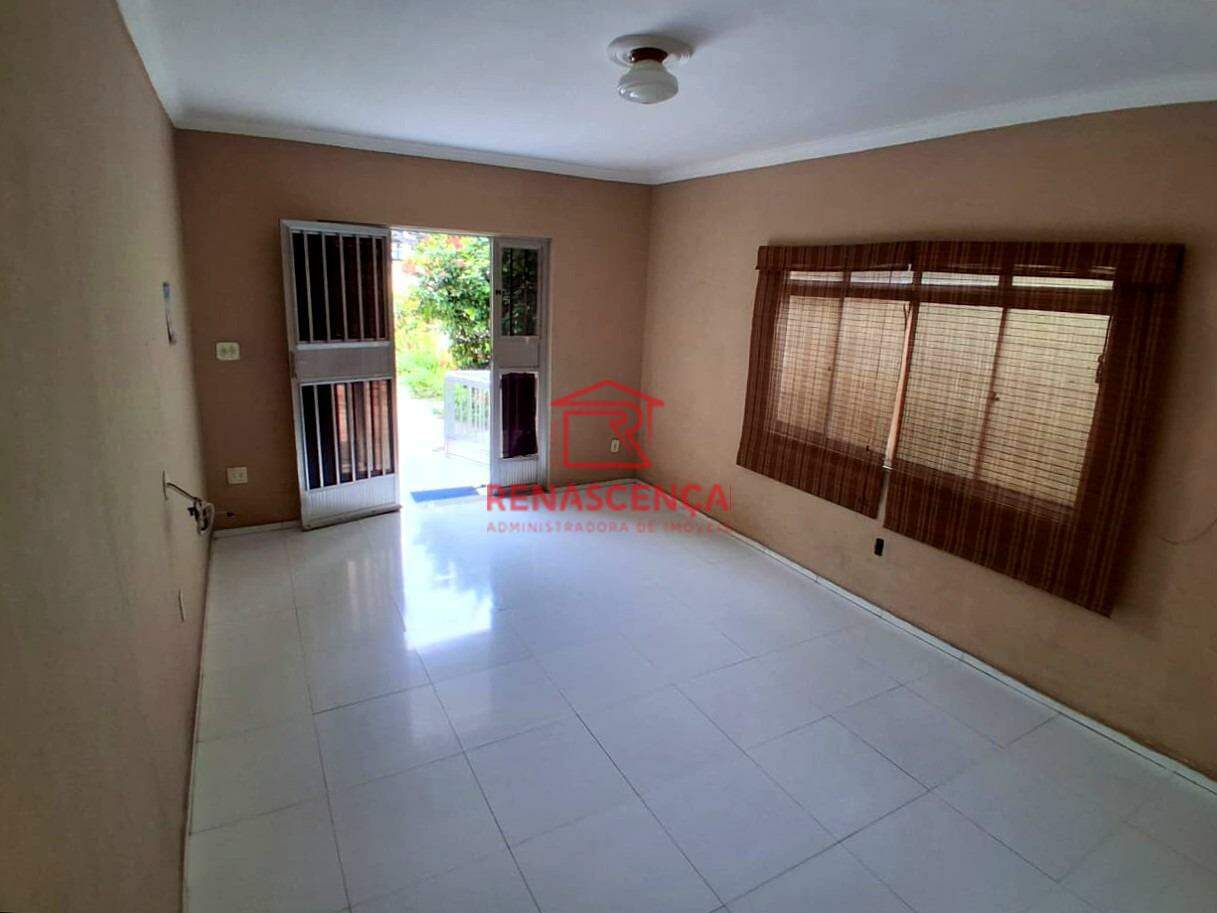 Casa para aluguel no Coelho da Rocha: 