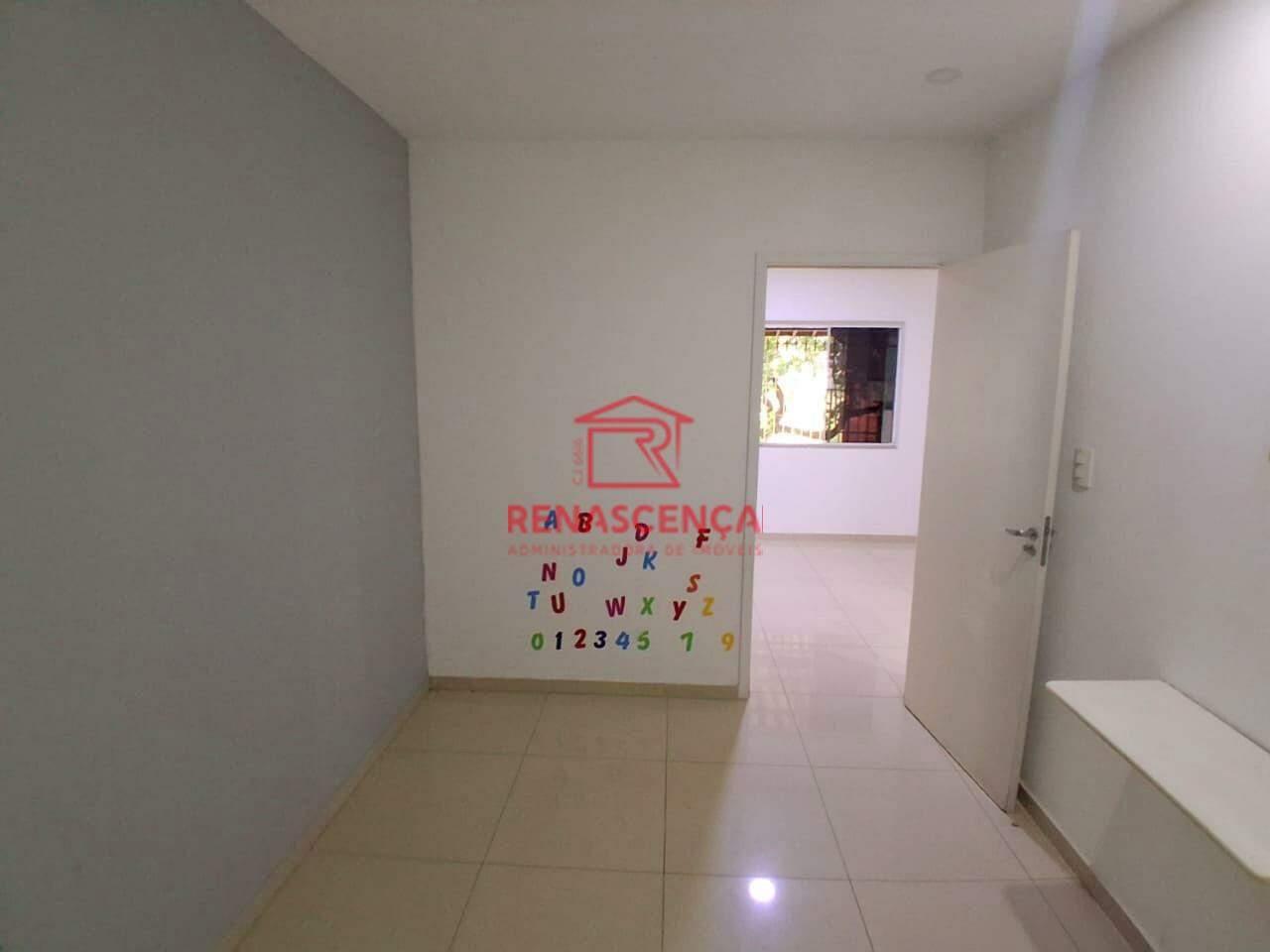 Casa para aluguel no Campo Grande: 